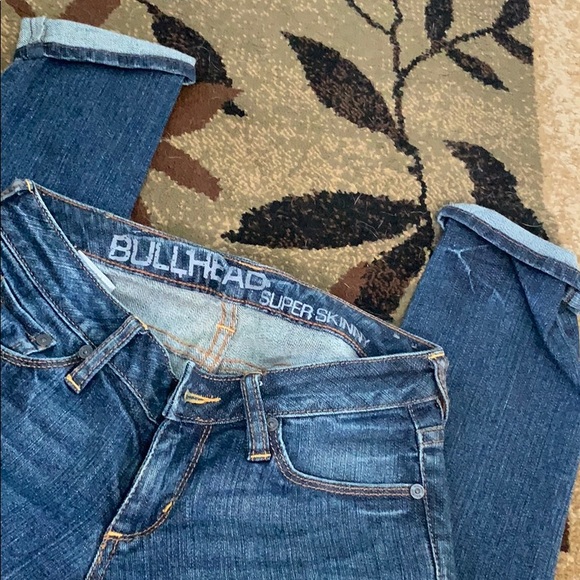 BullHead Super Skinny Jeans - Picture 3 of 4